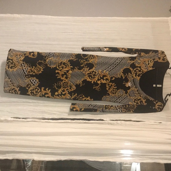 Fashion nova kneelength long sleeve dress - Picture 2 of 2